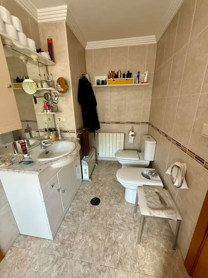 Badezimmer von Haus oder Chalet zum Verkauf in Villena mit Heizung, Privatgarten und Abstellraum
