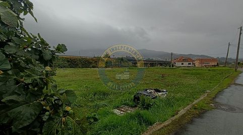Terreno edificable en Beade Vigo con vistas panorámicas.