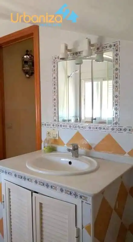 Baño de Ático en venta en Fregenal de la Sierra con Aire acondicionado, Terraza y Trastero
