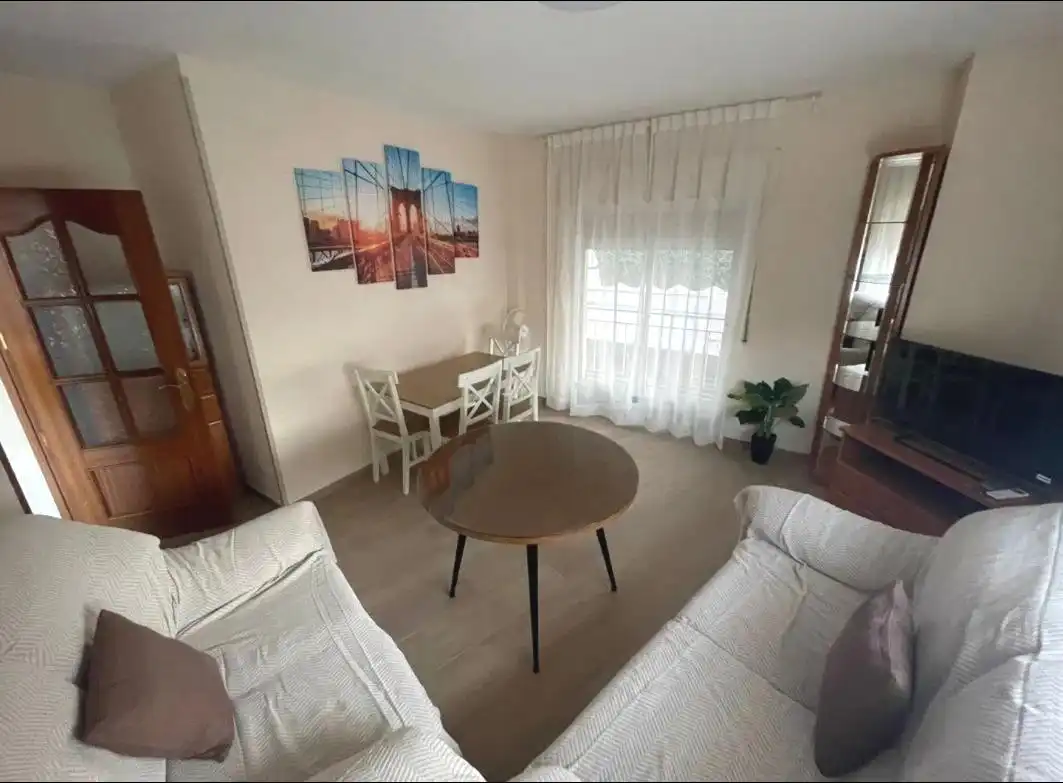 Living room of Flat for share in Granada  with Air Conditioner, Furnished and Balcony
