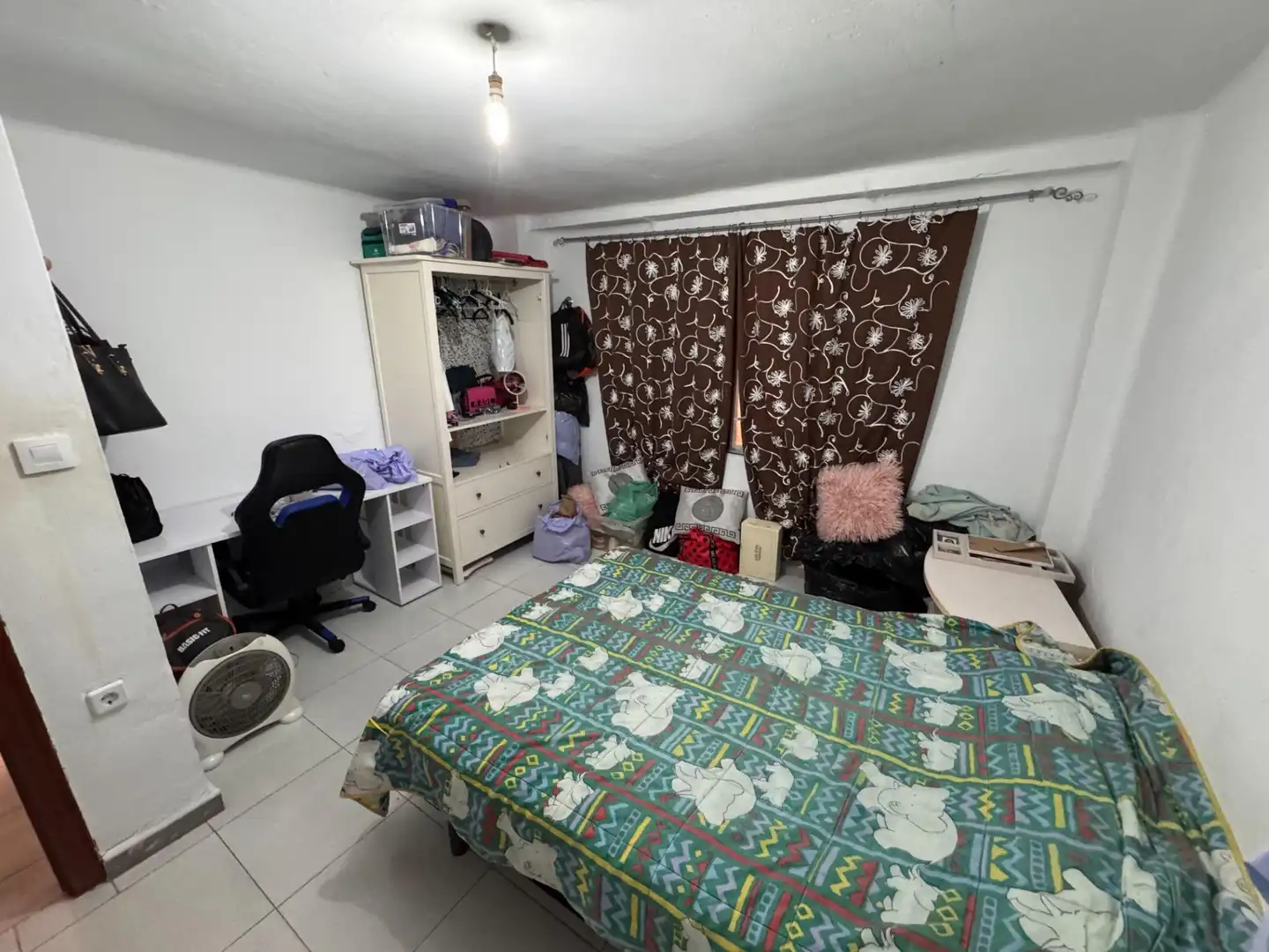Piso en venta en San Juan de Aznalfarache con Aire acondicionado