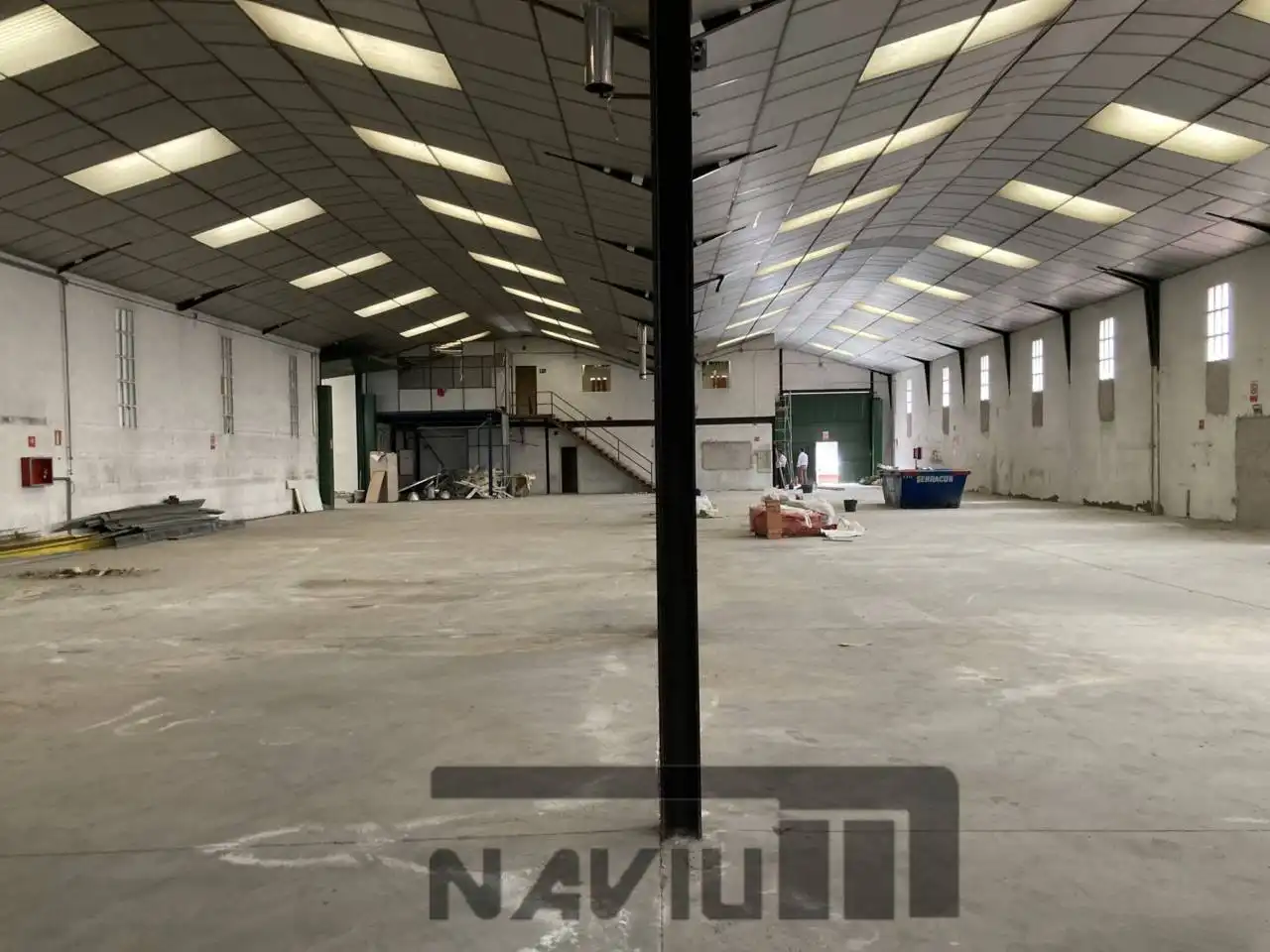 Industriegebäude zur Miete in Zona industrial
