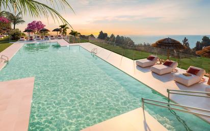 Swimming pool of House or chalet for sale in Mijas  with Air Conditioner, Heating and Private garden