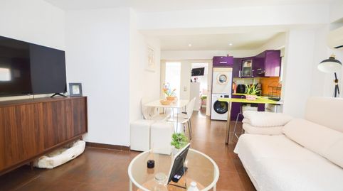 Foto 2 de Piso en venta en Marchales, 50, Los Ángeles - Cruz de Caravaca, Almería Capital