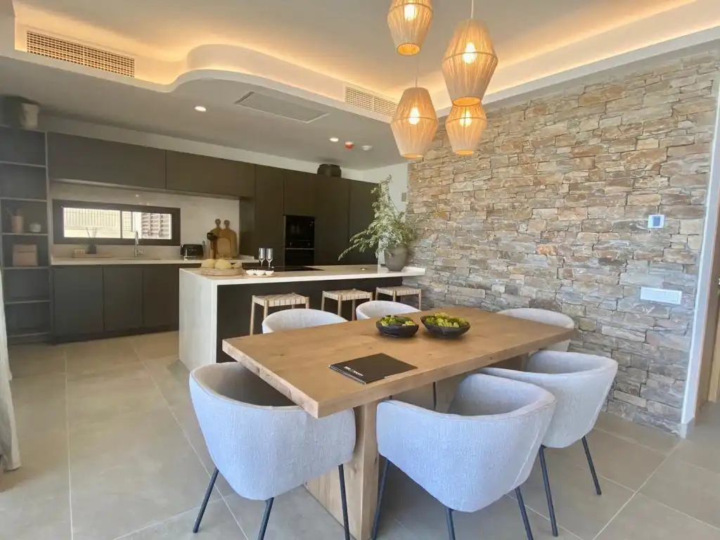 Chalet con piscina en venta en Benahavís pueblo, imagen 6