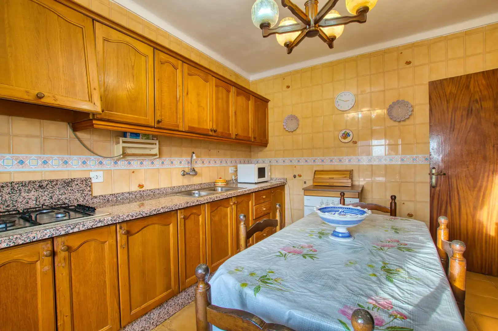Cocina de Casa adosada en venta en Benamargosa