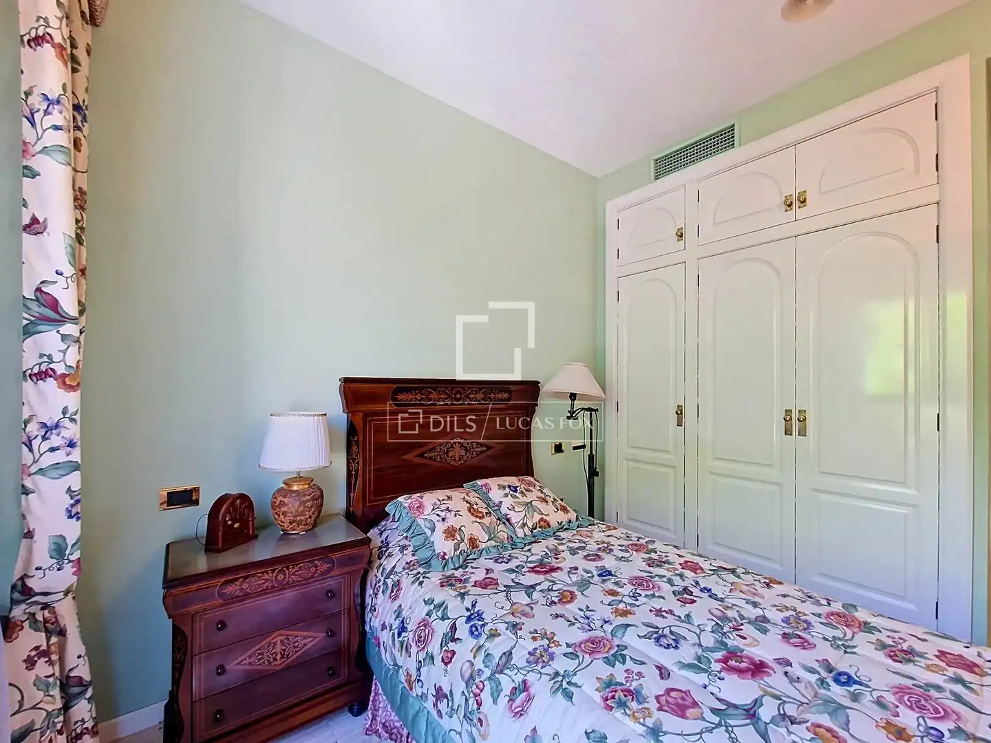 Bedroom of Houses for sale in Calafell  with Air Conditioner, Heating and Private garden