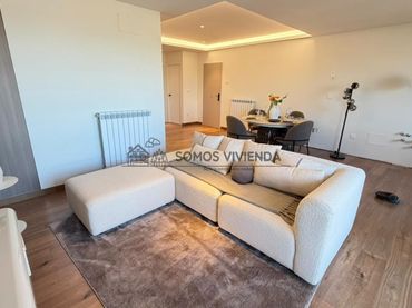 Flat with balcony for sale in Universidad