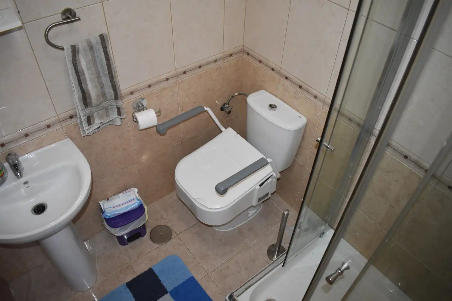 Badezimmer von Maisonette zum Verkauf in Adeje mit Klimaanlage, Heizung und Terrasse