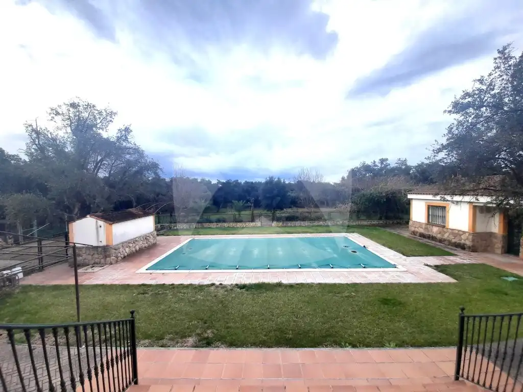 Casa o xalet en venda a Río Búrdalo, Avenida Elvas