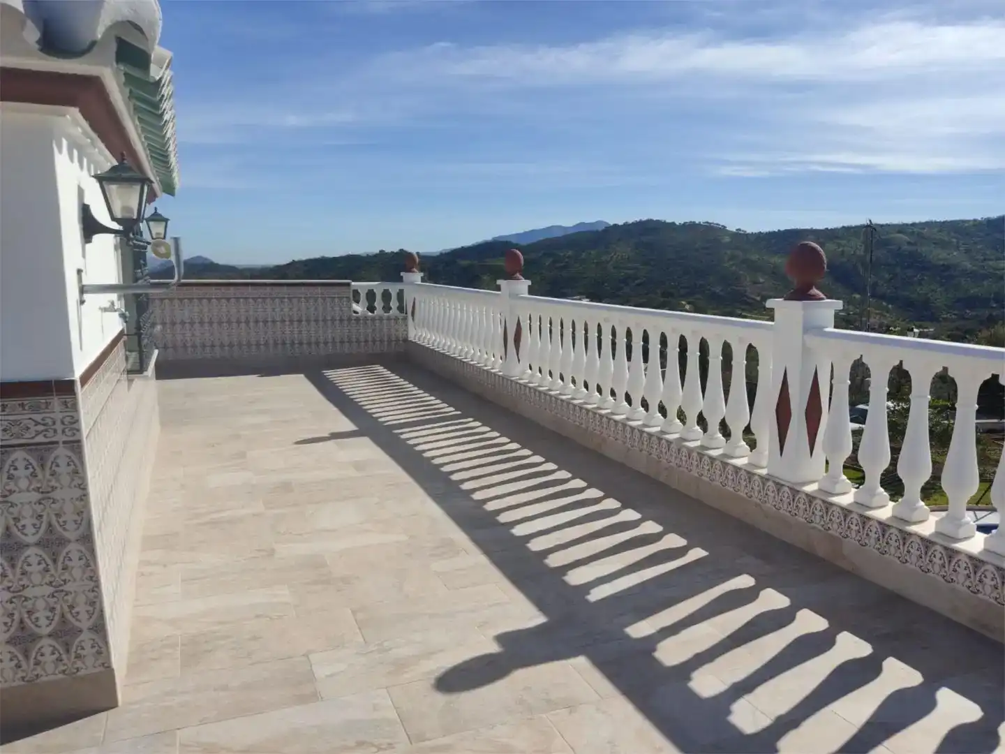 Terrace of Houses for rent in Guaro, Málaga