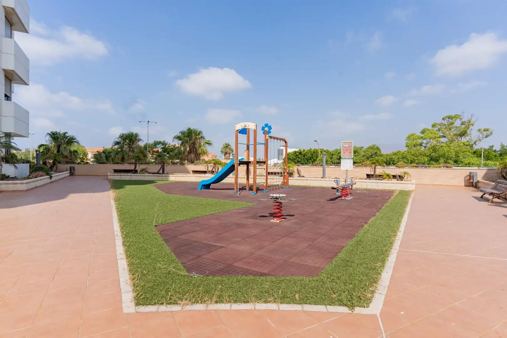 Terrassa de Pis en venda en El Ejido amb Aire condicionat i Piscina comunitària