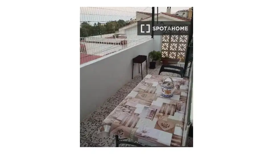 Terraza de Estudio para compartir en Málaga con Aire acondicionado, Calefacción y Terraza