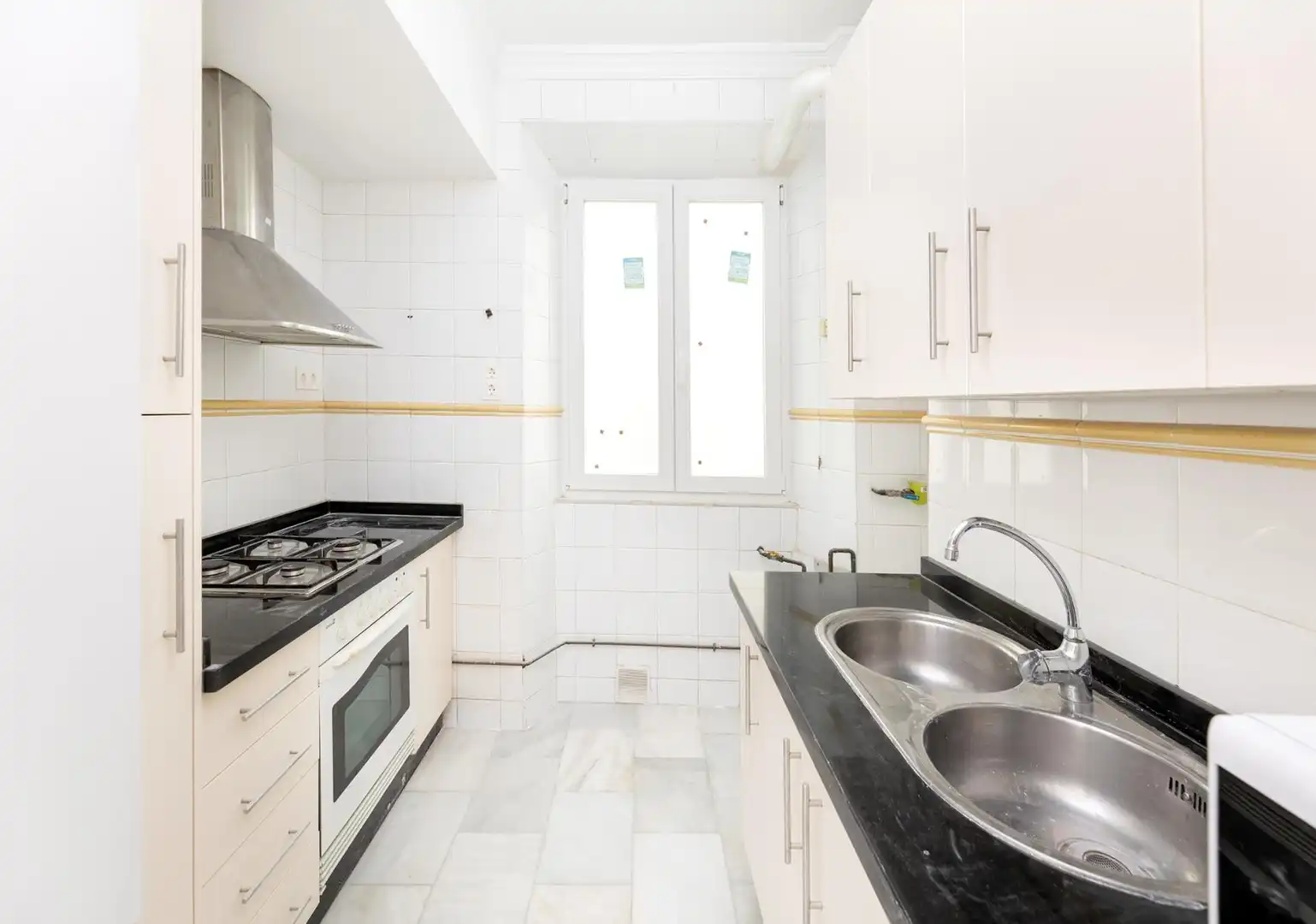 Küche von Wohnung zur Miete in Granada mit Heizung