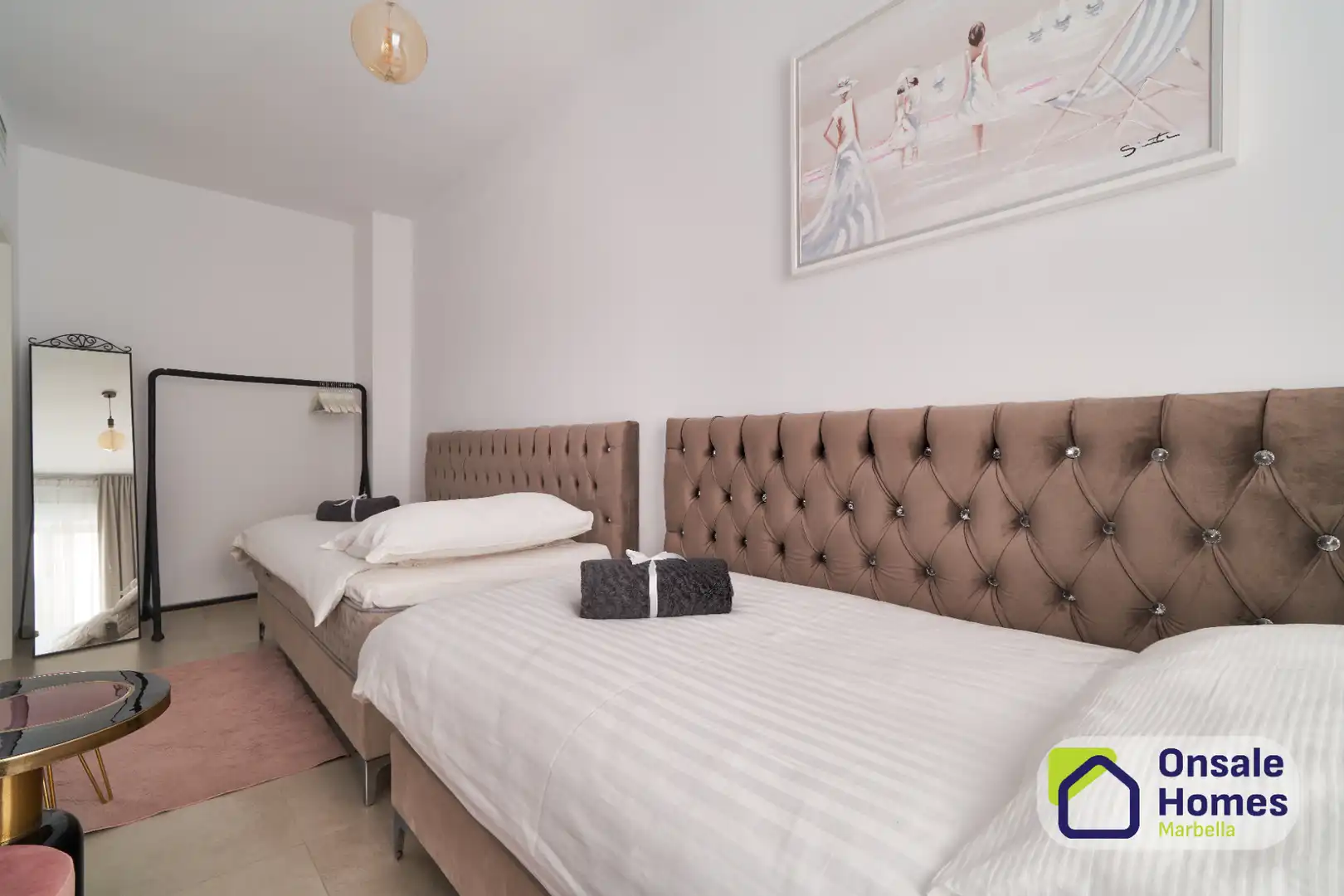 Habitación de Piso en venta en Marbella con Aire acondicionado, Terraza y Balcón