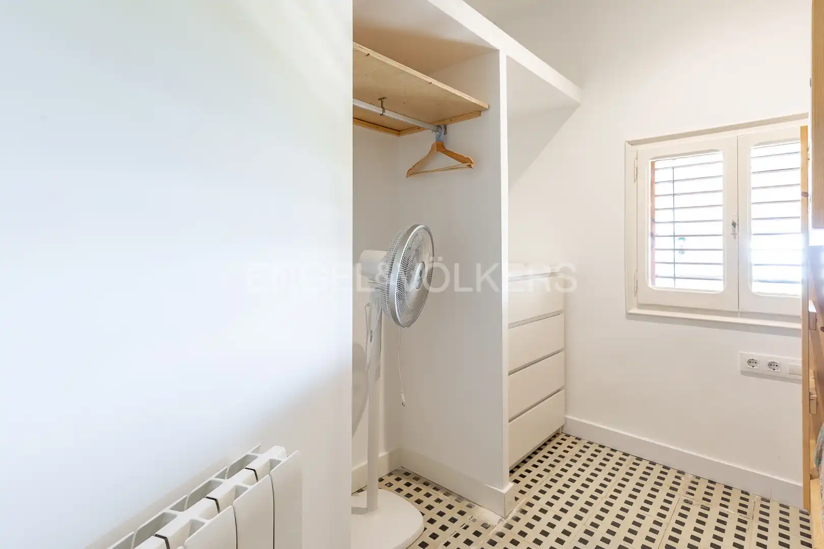 Dormitori de Apartament de lloguer en Caldes d'Estrac amb Calefacció, Jardí privat i Terrassa