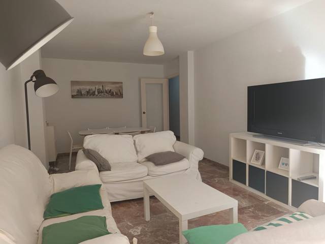 Piso en Alquiler en Calle Cardenal Parrado en San Francisco Javier