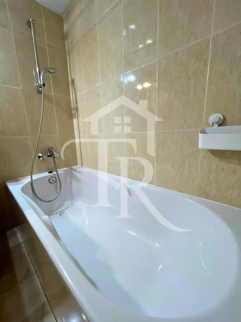 Badezimmer von Dachboden zum Verkauf in Rubí mit Klimaanlage, Heizung und Terrasse