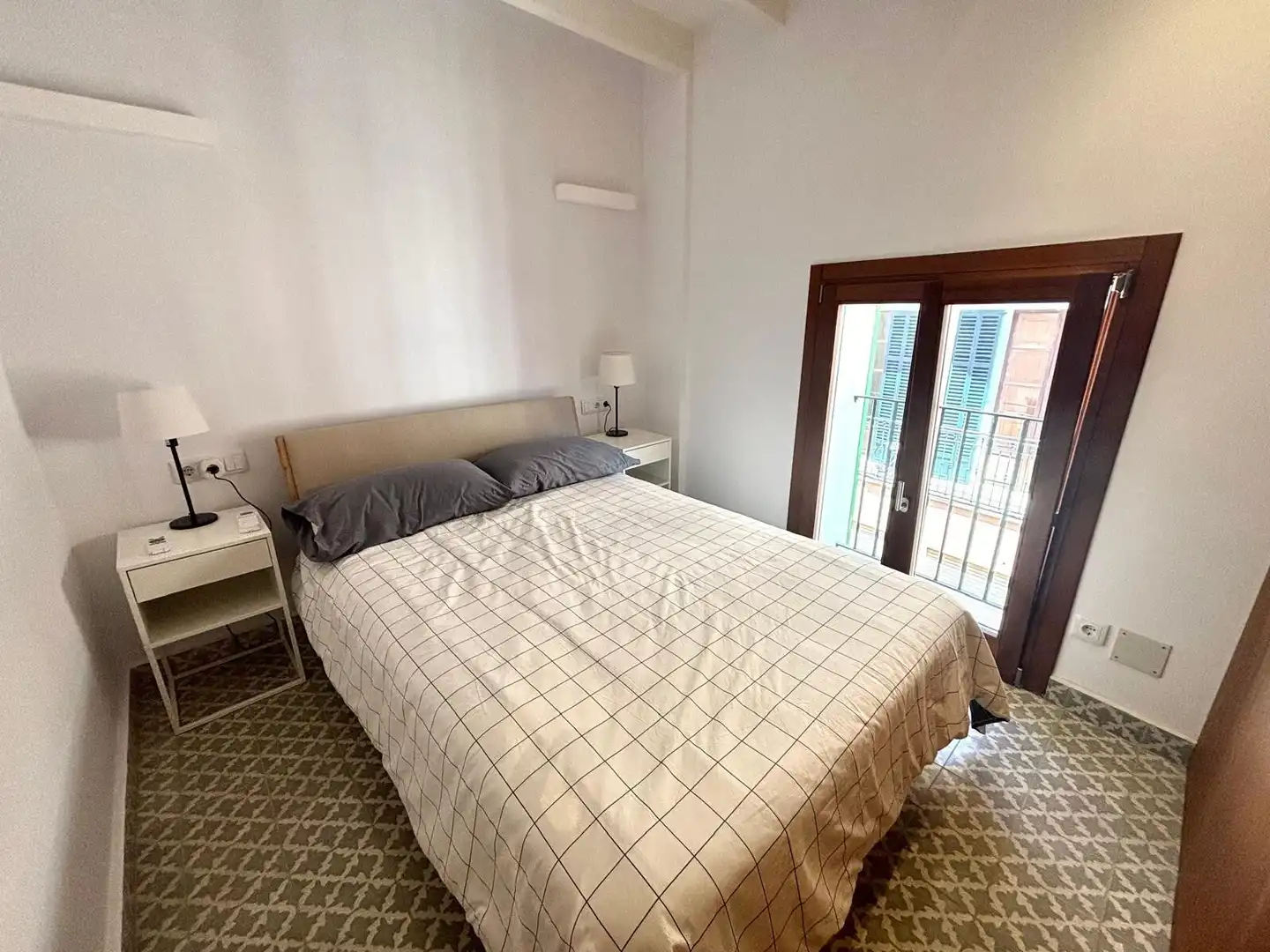 Flat for rent in Cort
