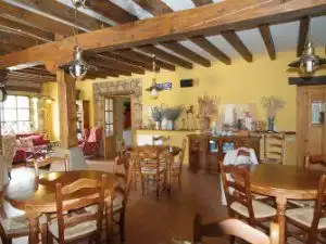 Casa con terraza en venta en Barrio Arroyo, imagen 4