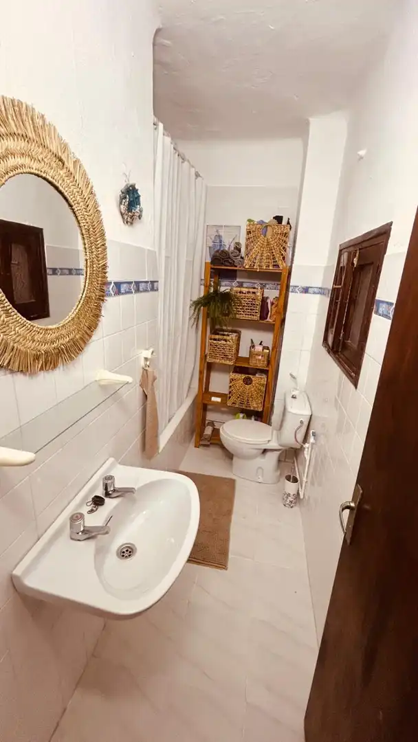 Badezimmer von Wohnungen zum Verkauf in Mojácar mit Klimaanlage und Terrasse