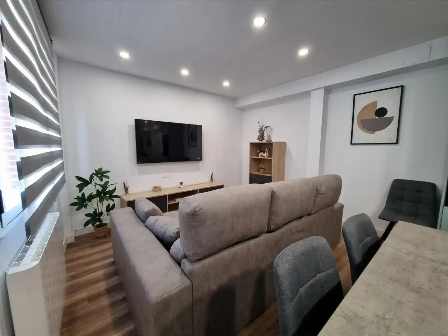 Wohnzimmer von Wohnung zur Miete in Gijón 