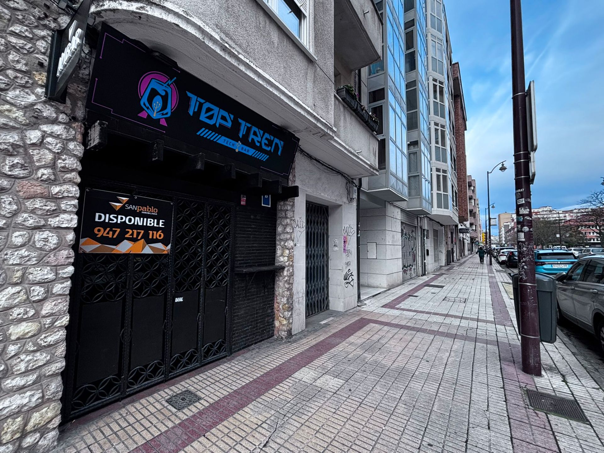 Vista exterior de Local de lloguer en Burgos Capital