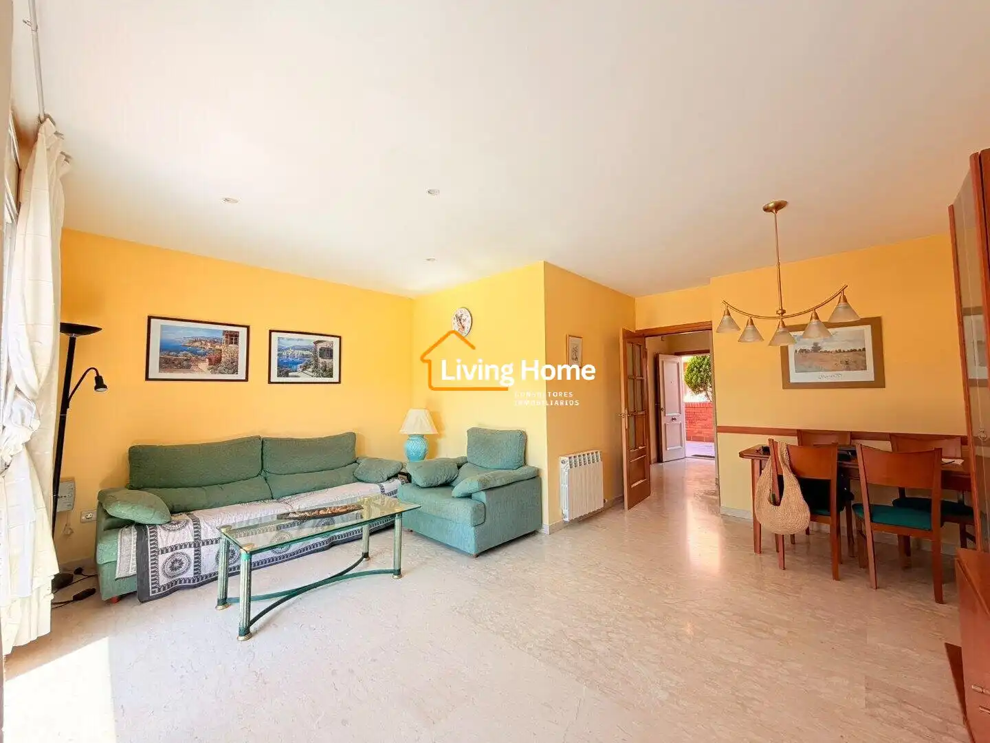Sala de estar de Casa o chalet en venta en Cambrils con Calefacción, Jardín privado y Terraza