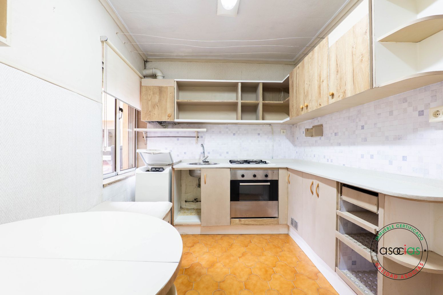 Kitchen of Flat for sale in Gijón   with Heating and Storage room