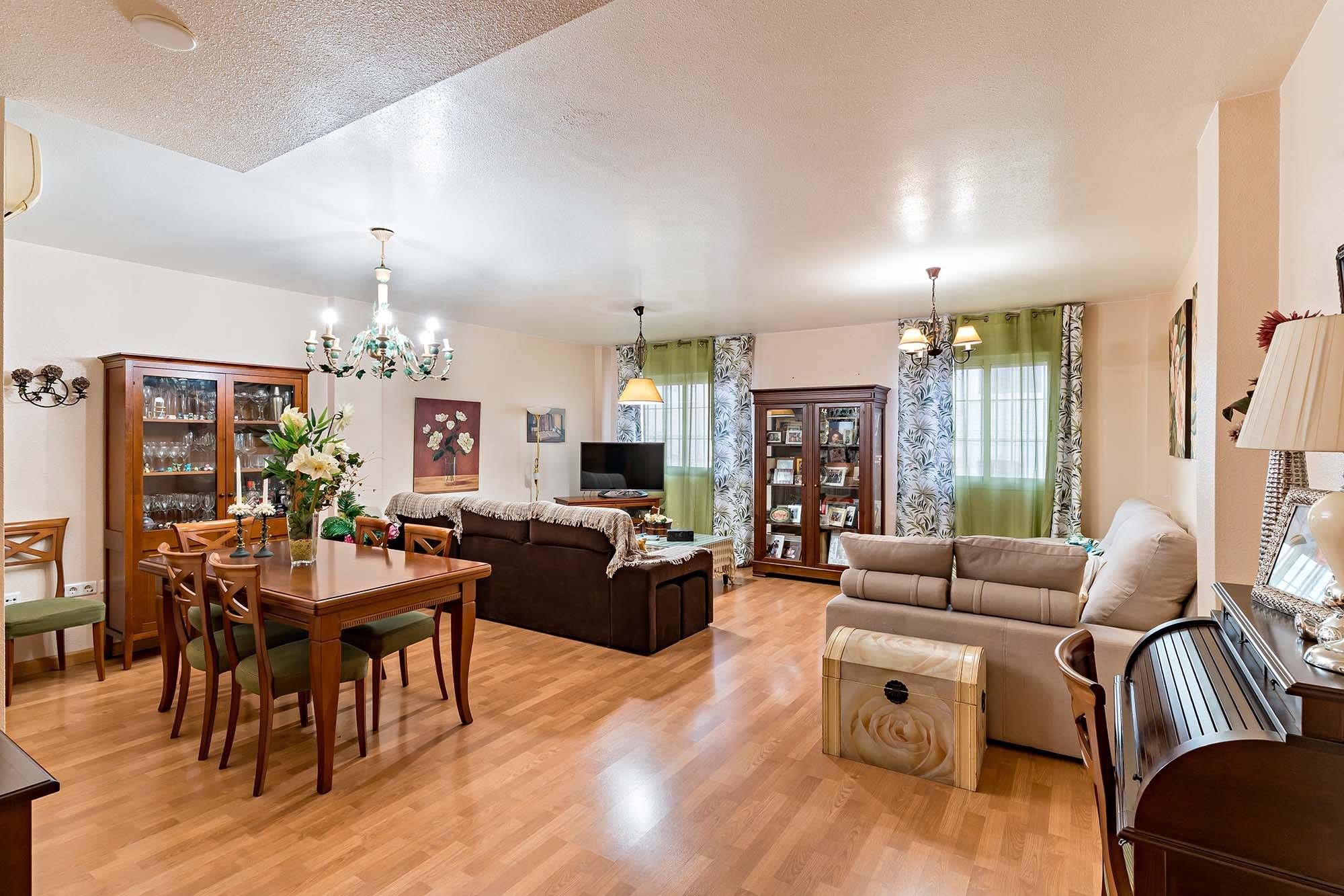Living room of Planta baja for sale in  Almería Capital  with Air Conditioner, Heating and Terrace
