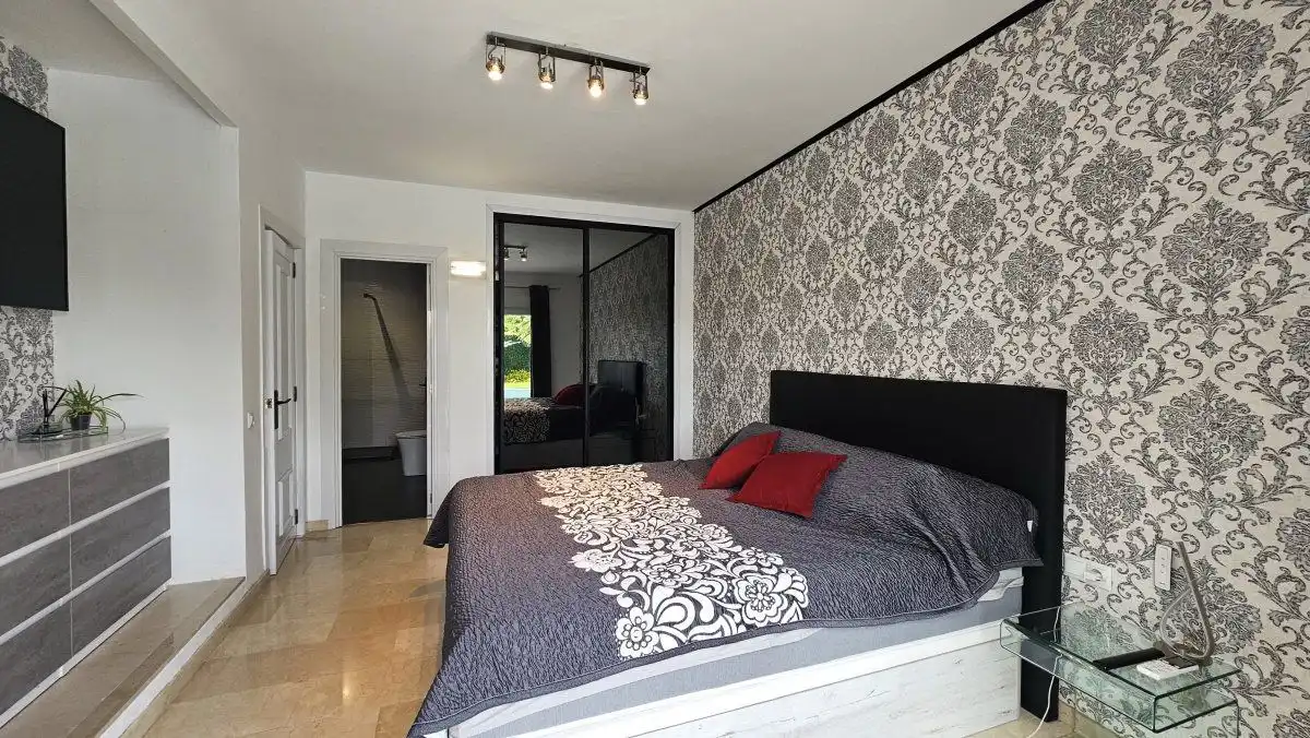 Habitación de Casa o chalet en venta en Sotogrande con Aire acondicionado, Jardín privado y Terraza