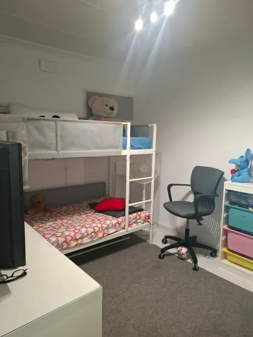 Bedroom of Flat for sale in Salut - Lloreda