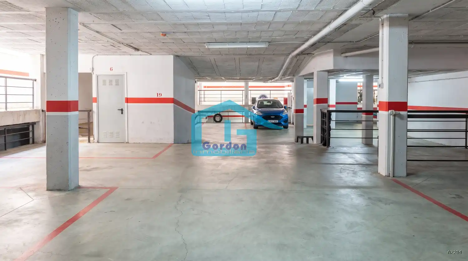Parking de Ático de alquiler en Sanxenxo con Terraza y Amueblado