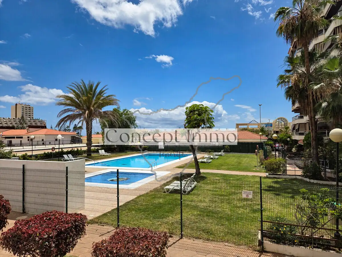 Piso en venta en Av. Juan Carlos I, 31, Los Cristianos