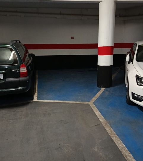 Photo 2 of Garage for rent in Calle del Doctor Horno Alcorta, 22, Doctor Cerrada, Zaragoza Capital
