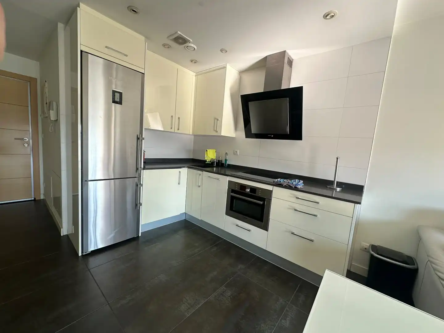 Apartment with balcony to rent in Calle Manuel de Falla 29, imagen 4