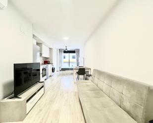 Sala d'estar de Apartament de lloguer en Benetússer amb Terrassa i Balcó