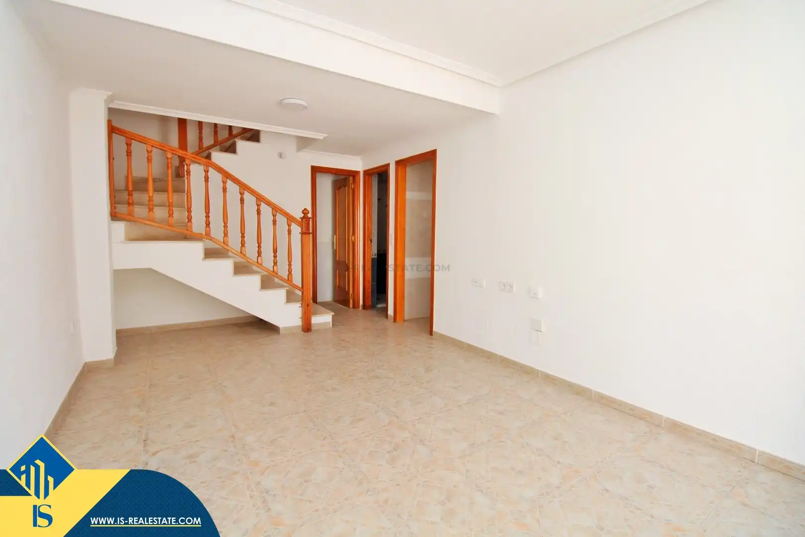 Casa o xalet en venda en Orihuela amb Jardí privat, Terrassa i Moblat