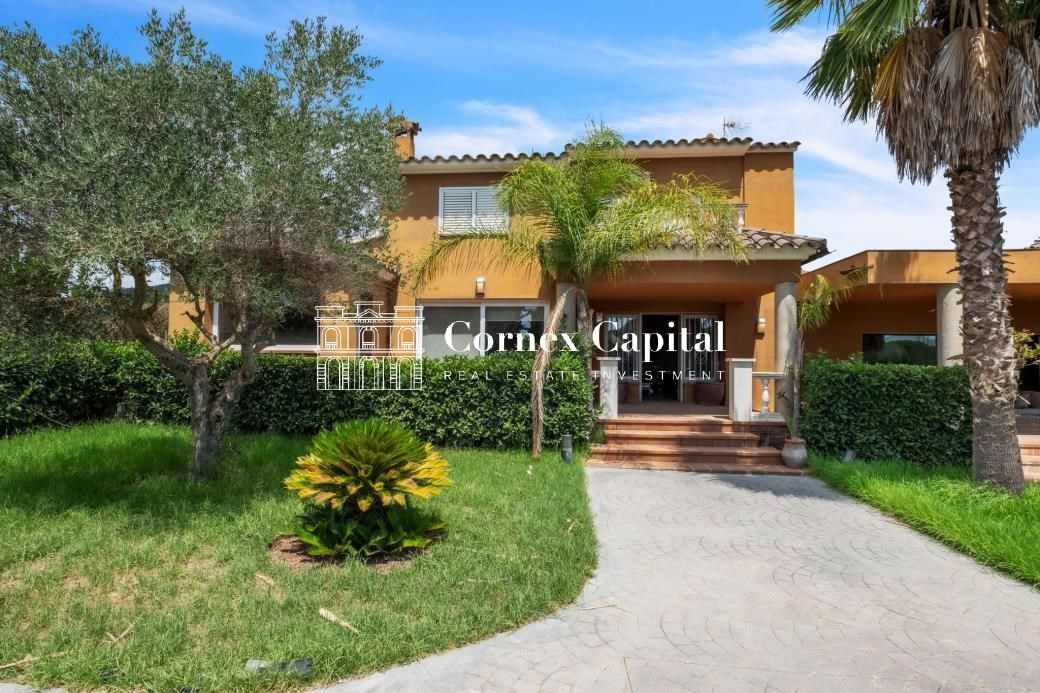 Vista exterior de Casa o chalet en venta en Palamós con Aire acondicionado, Calefacción y Jardín privado