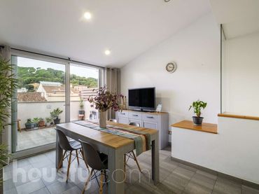 Duplex avec ascenseur à vendre à Carrer l'Església .