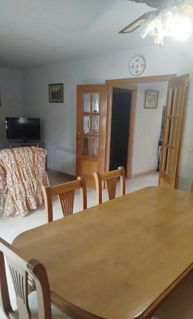 Adossat amb jardí en venda a Calle Sierra de Gredos 27, imagen 3