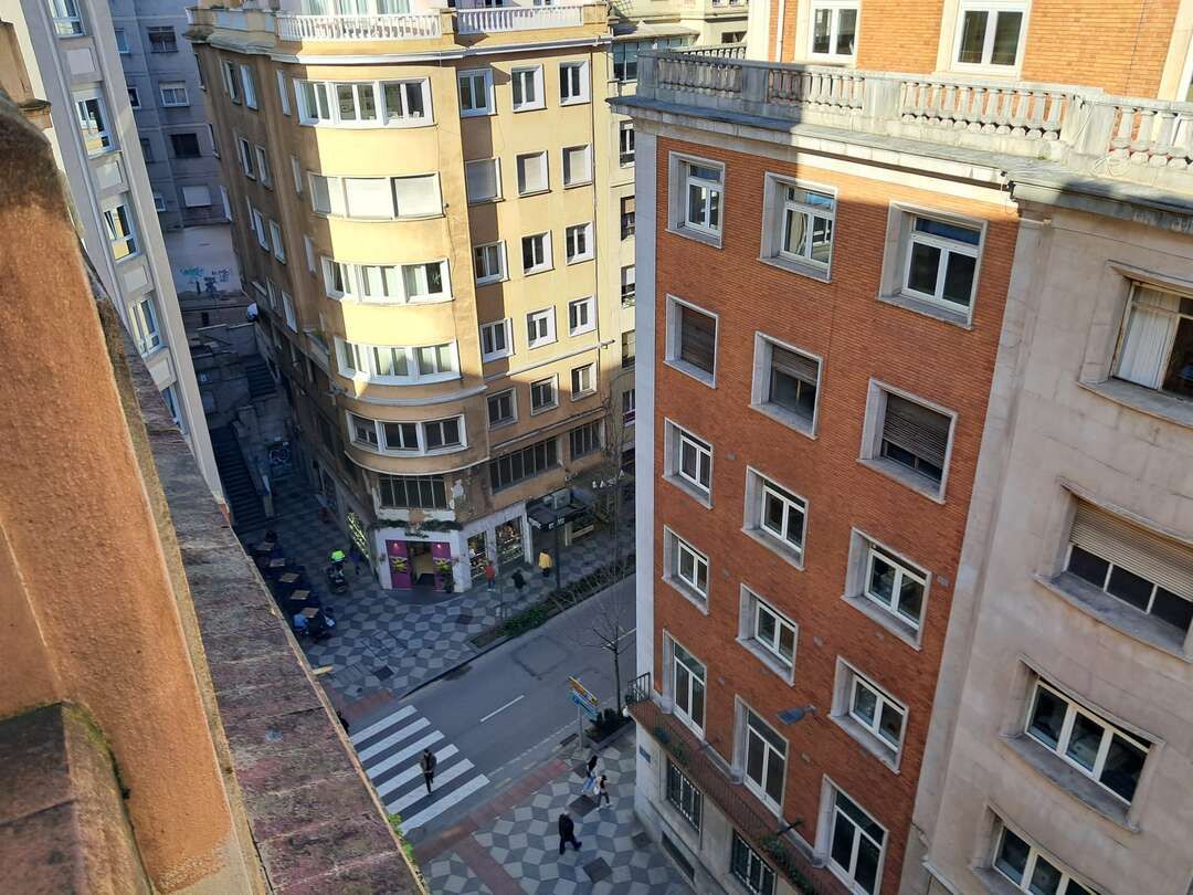 Vista exterior de Pis de lloguer en Santander amb Calefacció i Terrassa