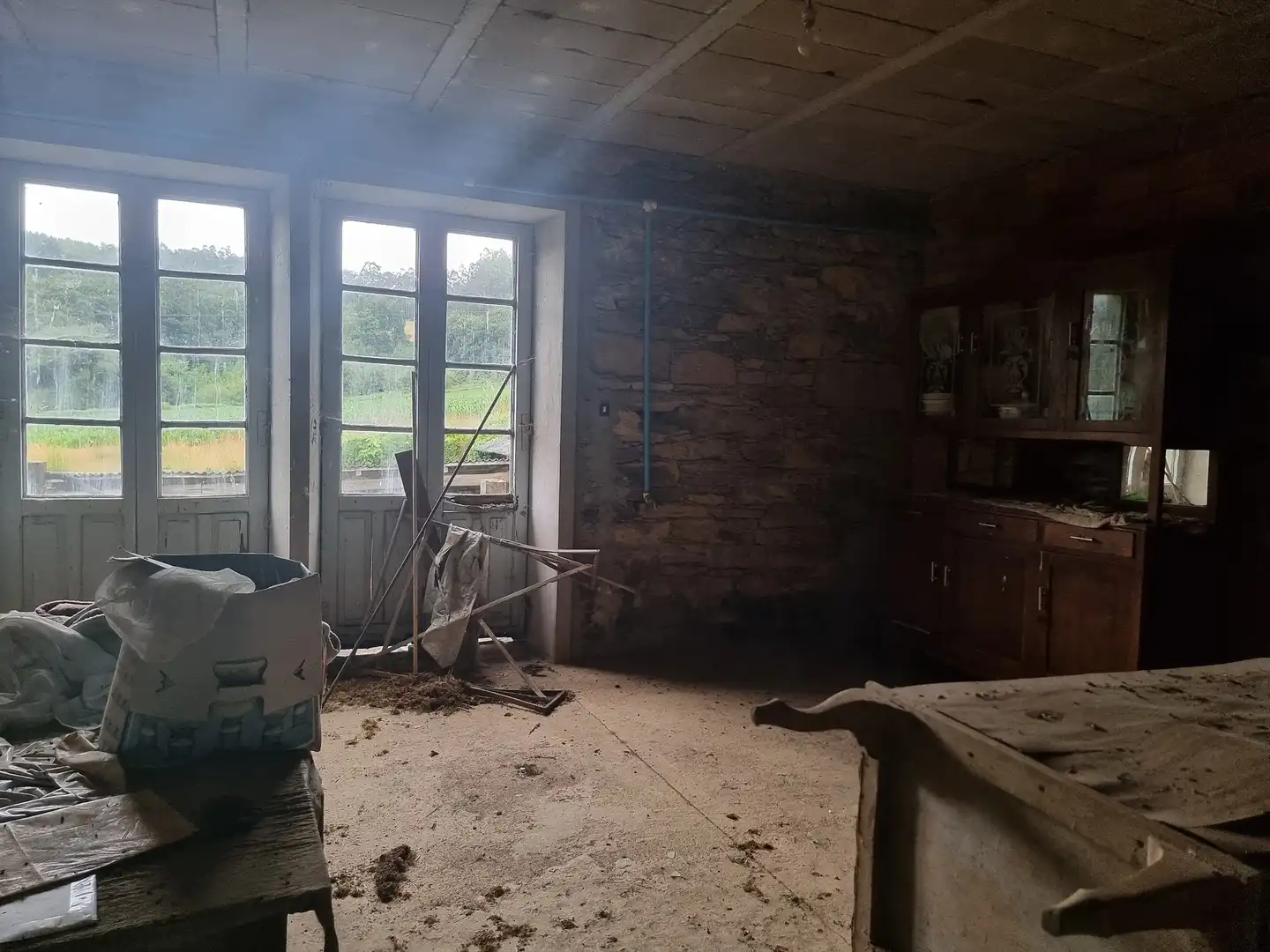 Cuina de Casa o xalet en venda en Boqueixón amb Jardí privat, Traster i Balcó