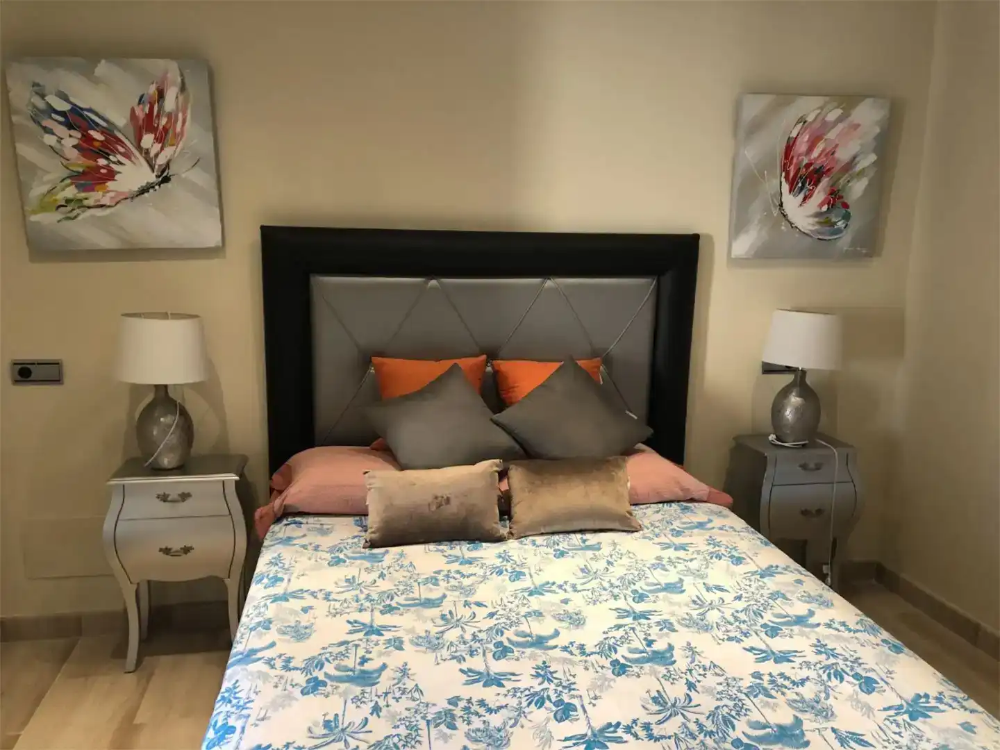 Schlafzimmer von Wohnung zur Miete in Estepona mit Klimaanlage, Privatgarten und Abstellraum