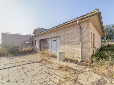 Villa con piscina in vendita a C/ Xaloc
