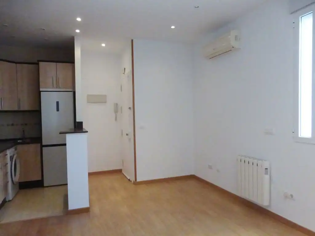 Flat for rent in Calle del Límite, 40, Ibiza de Madrid