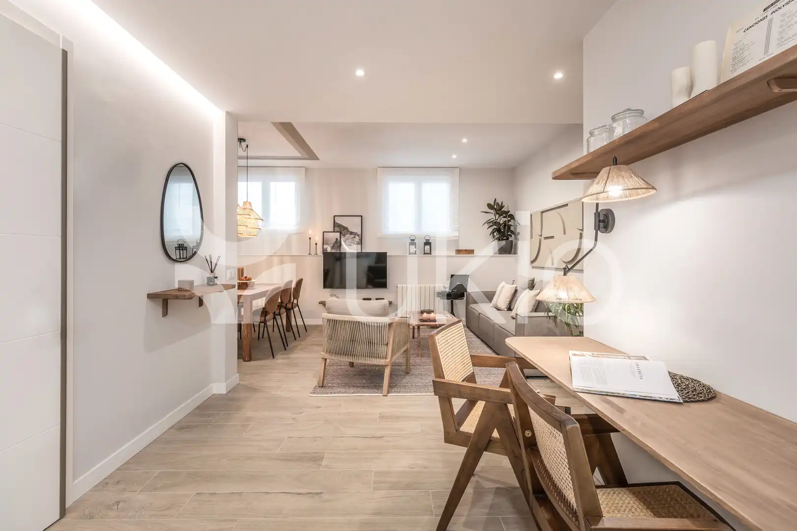 Sala de estar de Apartamento de alquiler en Madrid con Calefacción, Terraza y Amueblado