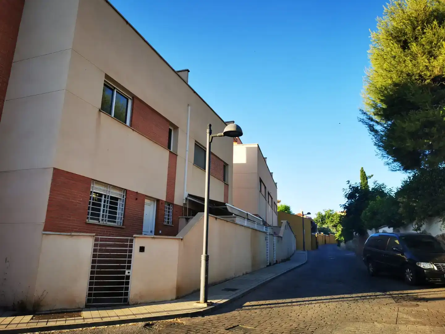 Vista exterior de Casa adosada en venda en Monachil