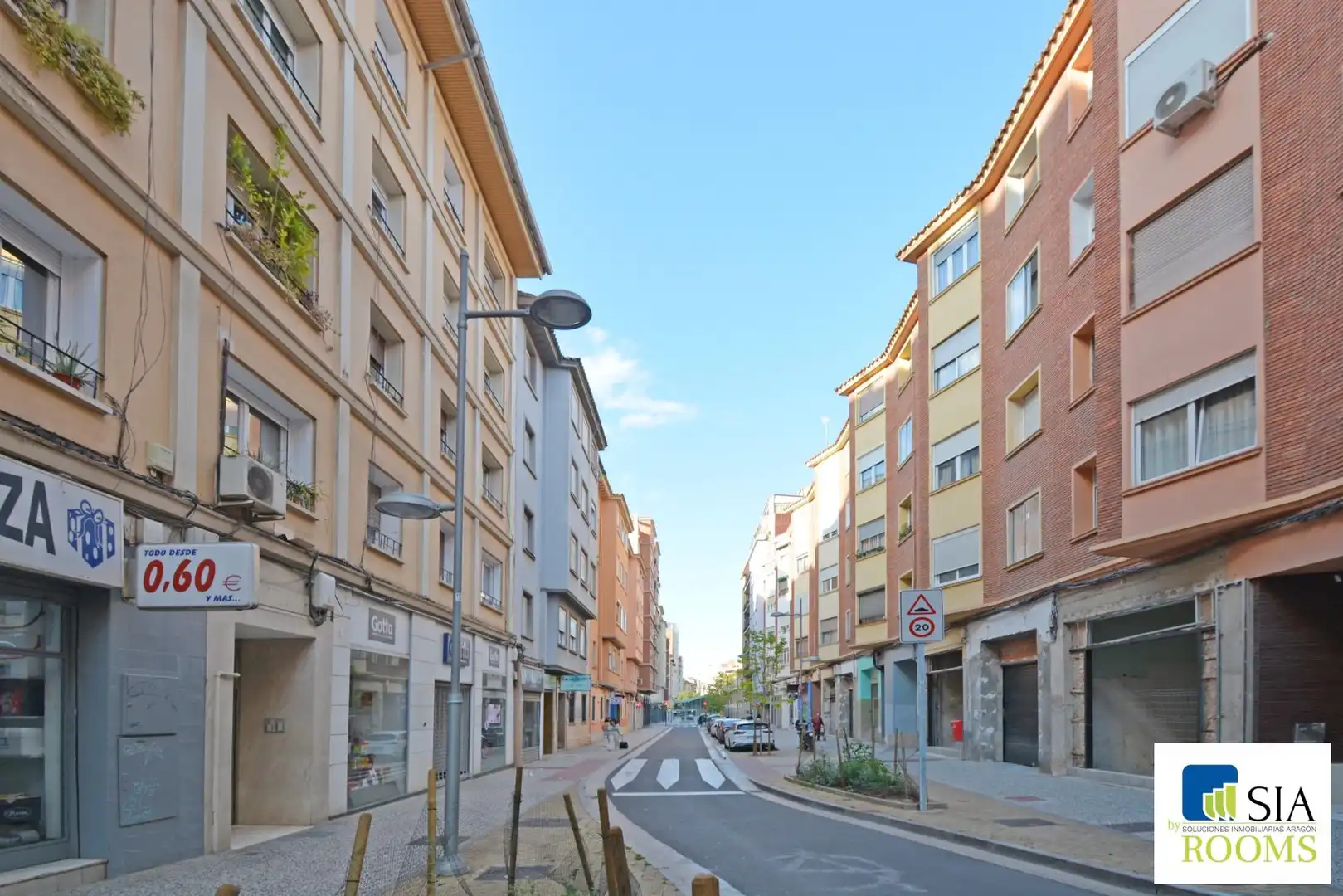 Room in Calle LATASSA, FELIX, 26, Universidad San Francisco