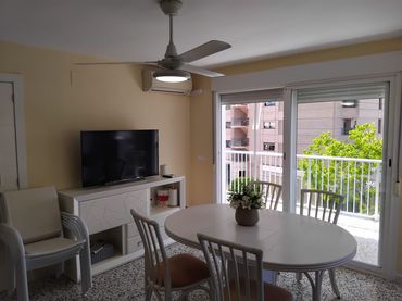 Apartamento con ascensor en venta en Playa de Poniente